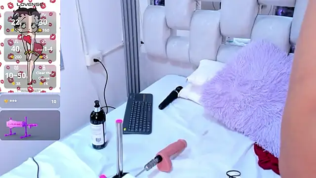 Živý XXX chat Wonderkloe_