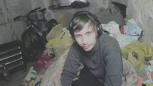 Show de makarov1993 na webcam