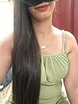 دردشة Shaloni_Patil الجنسية المباشرة