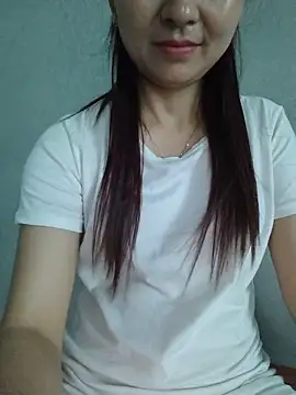 Vanvan68xxn Live XXX chat