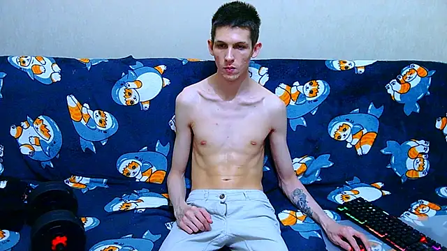 Lester_Broo Show in webcam