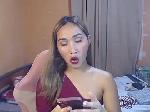 ur_Katrina69 élő XXX-chatje