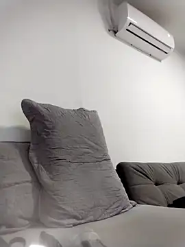 RAFAELQUINTEROSCAVALHEI's Webcam Show