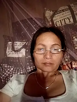 Živý XXX chat Cucci07