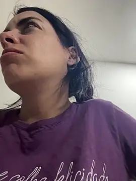 دردشة Srta_Jhenny الجنسية المباشرة