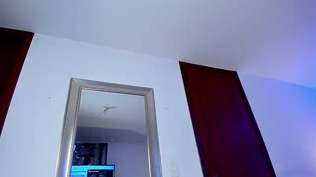 HarryFosster – Naživo XXX chat