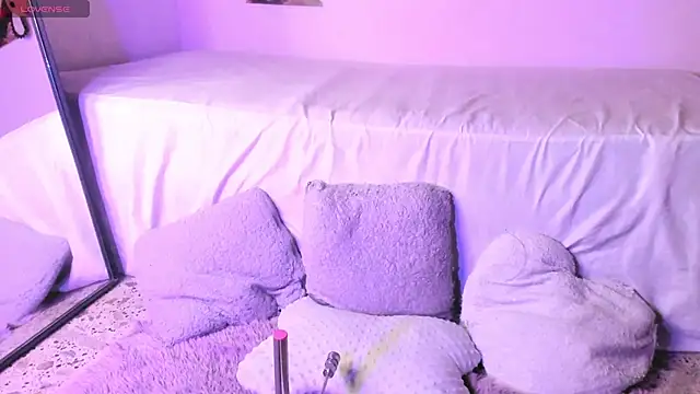 Luna-Chann 웹캠 쇼