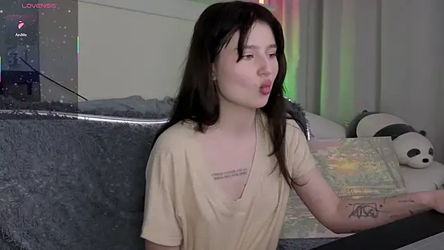 _Lua__ Adlı Modelin Canlı XXX Sohbeti