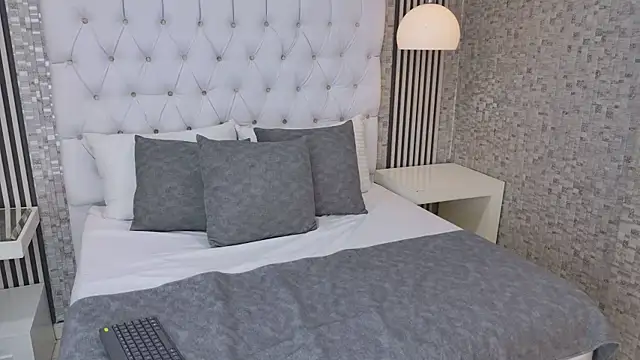 Chat +18 de VioletSweetts ao vivo