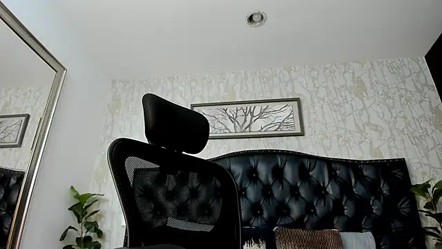 Lander_Cruz élő XXX-chatje
