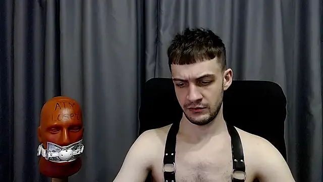 Chatroom XXX en direct de _Damien_thorn_