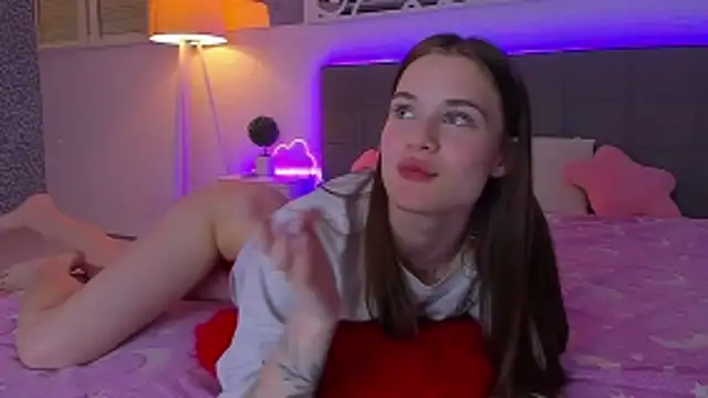 Chat XXX en directo de LuisaClover