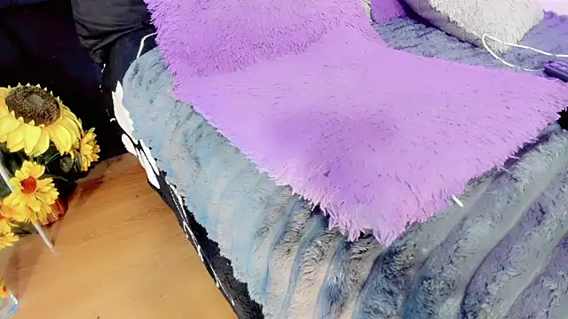 lesly_xx: вебкам-шоу