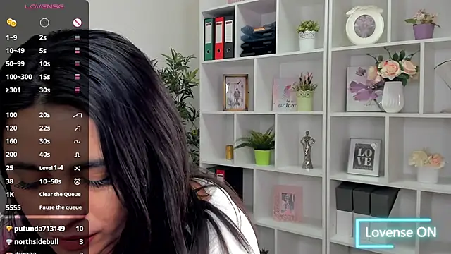 EmaBrownie live XXX chat