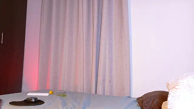 Chatroom XXX en direct de AlejandraDunn1