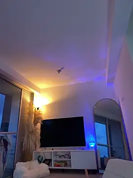 Anavi_ Adlı Modelin Canlı XXX Sohbeti