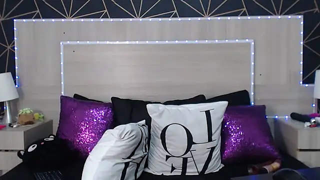 SamanthaMarcus Live XXX-Chat