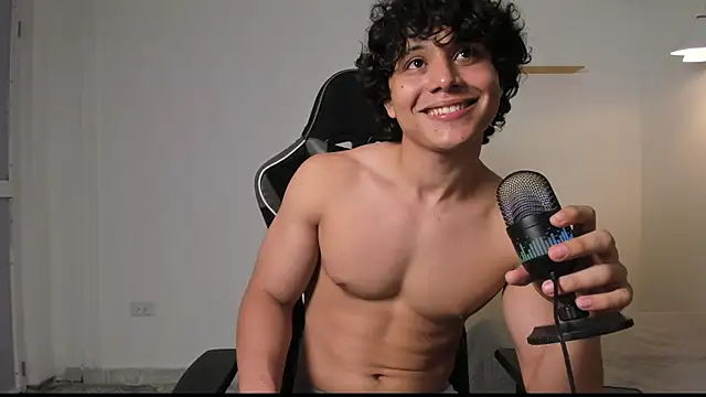 latin_beast4 live XXX chat