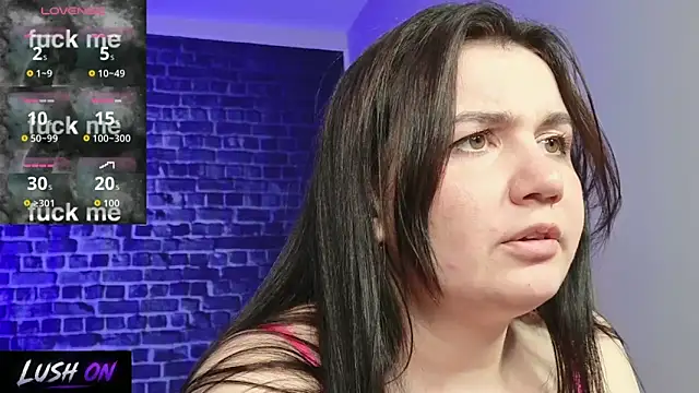 CuteCoupleReal live XXX chat
