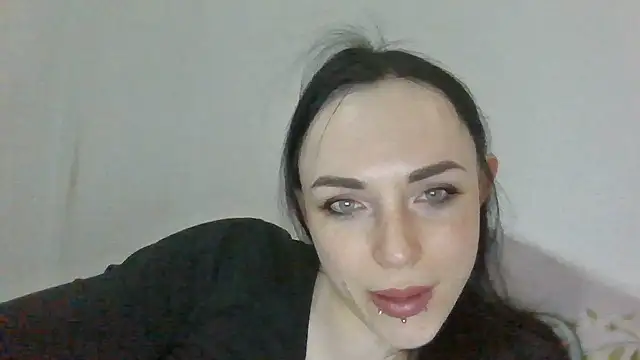 Trinsy_Love's Live XXX Chat