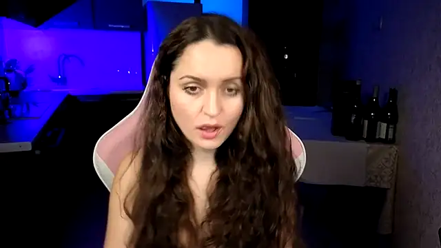 Cerann1 – Naživo XXX chat