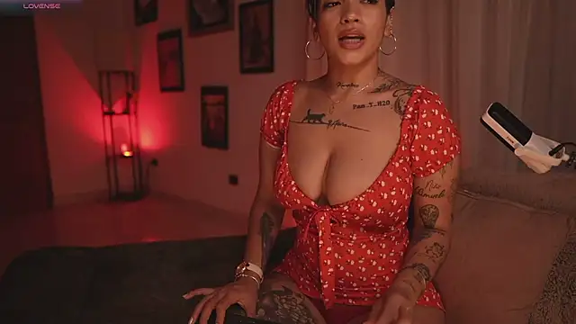 HannahW_ live XXX chat