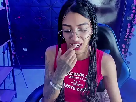 KarlaSlutSkinny__ live XXX chat