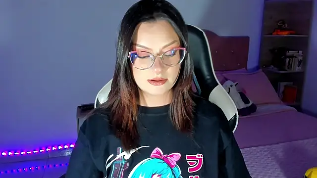 OphelianaRose33's Live XXX Chat