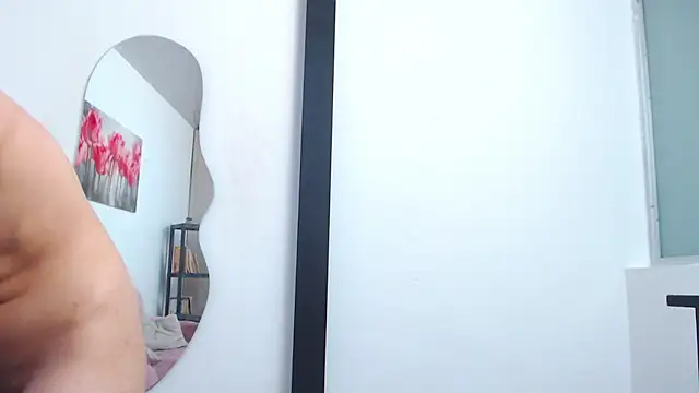 pinky_f00x – Naživo XXX chat