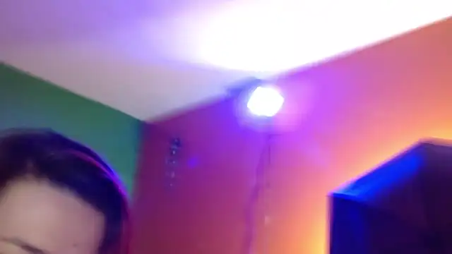 Pandora_9666's Live XXX Chat