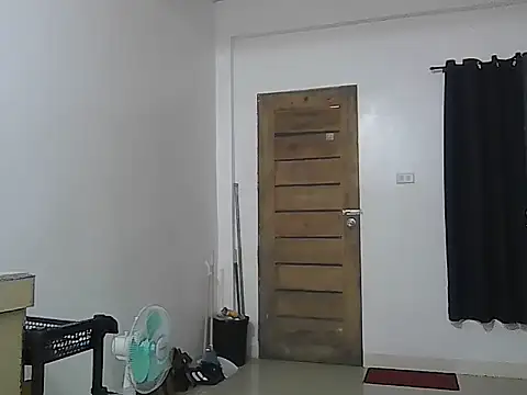cumslut_selena69 Show Webcam