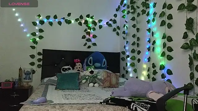 Živý XXX chat Asenaesmee