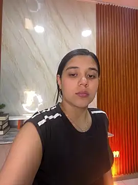 floriamANDjazminn Webbikameraesitys