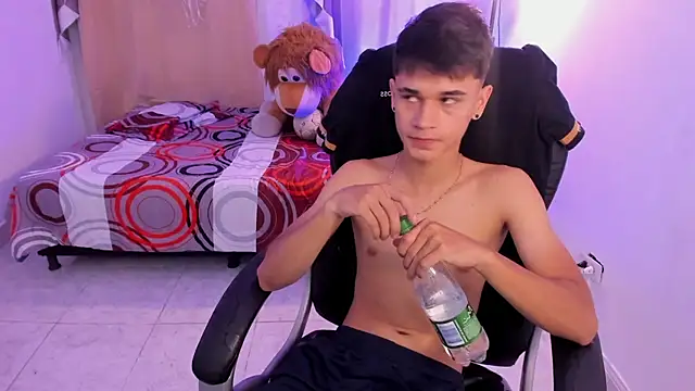 Chat XXX Live Aron_Boyy