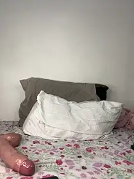 MsMeloni05's Live XXX Chat