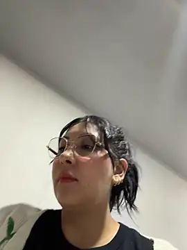 KittyObsession's Live XXX Chat