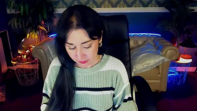 CarolinaaFoxyyy – Naživo XXX chat