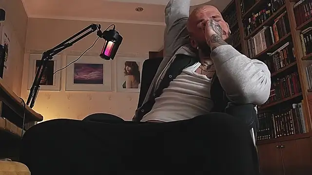 FindomJason Chat XXX in diretta