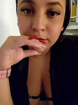 XXX chat uživo modela LizzRouse