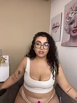AlmaraRouge's Live XXX Chat