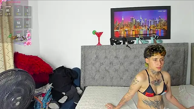 Taylor_Rossy Webcam Show