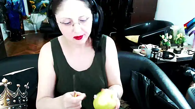 XXX chat uživo modela Imperatriza