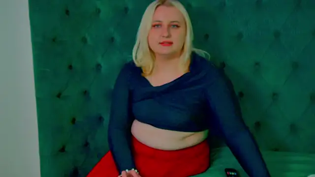 LioraArdyn's Live XXX Chat