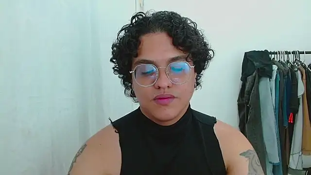 Diane_exotic Webcamshow