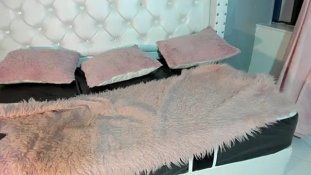 Chloe_grey__'s Live XXX Chat