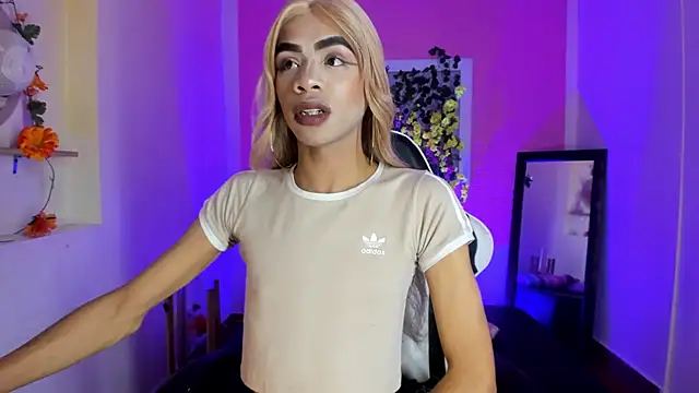 Katy_bratz_'s Live XXX Chat