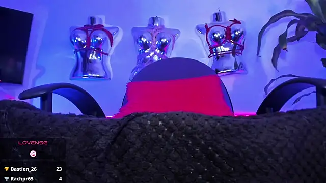 Czat XXX na żywo – LucyStrike_