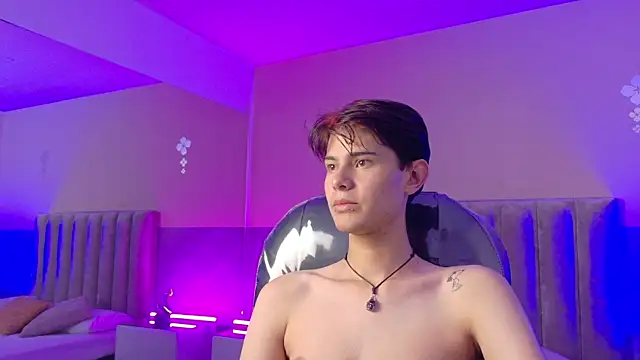 Derek_Sinn Live XXX Chat