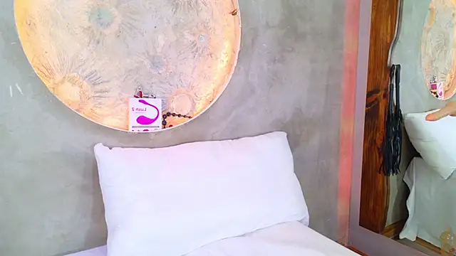 dojacandice Adlı Modelin Canlı XXX Sohbeti