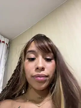 Chat +18 de MarieLeon ao vivo